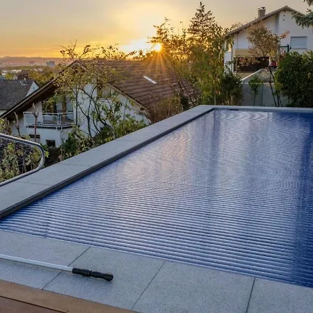 Holiday home Luxurioeses Haus Mit Pool, Nahe Schweizer Grenze