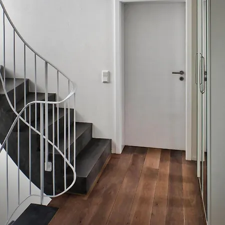 Holiday home Luxurioeses Haus Mit Pool, Nahe Schweizer Grenze Weil am Rhein